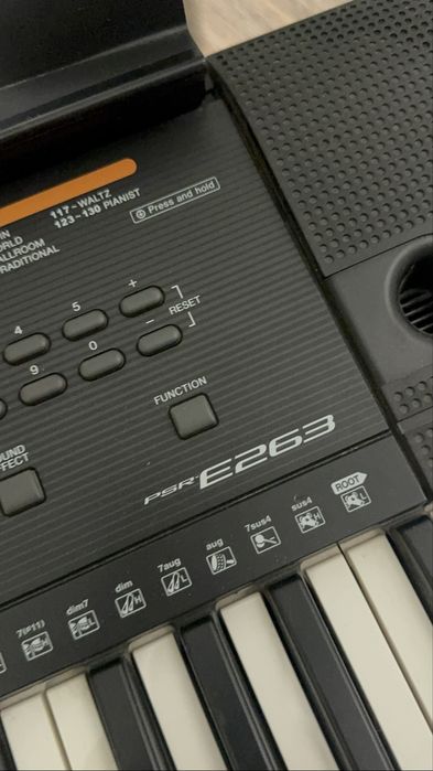 Синтезатор Yamaha