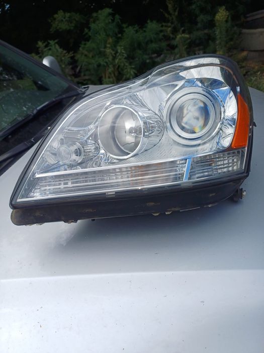 Фара на мерседес GL450 левая