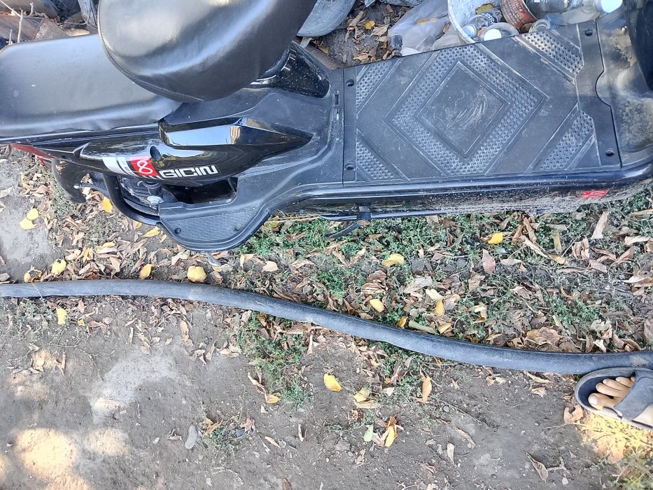 Продам мопед электро