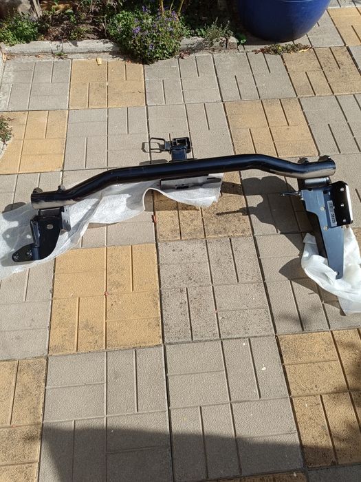 Carlig remorcare pentru Infiniti FX original