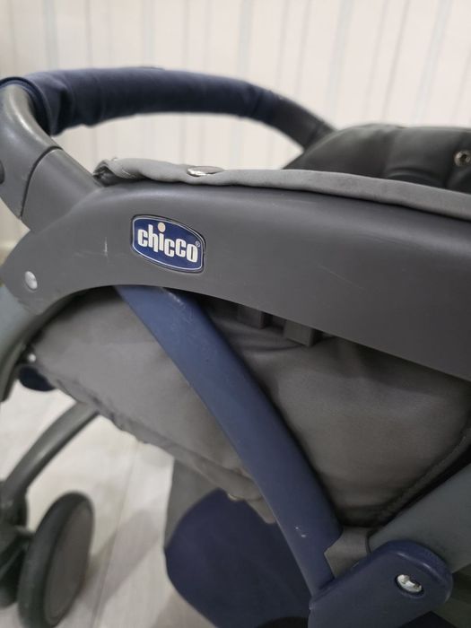 Chicco Simplecity  детская коляска