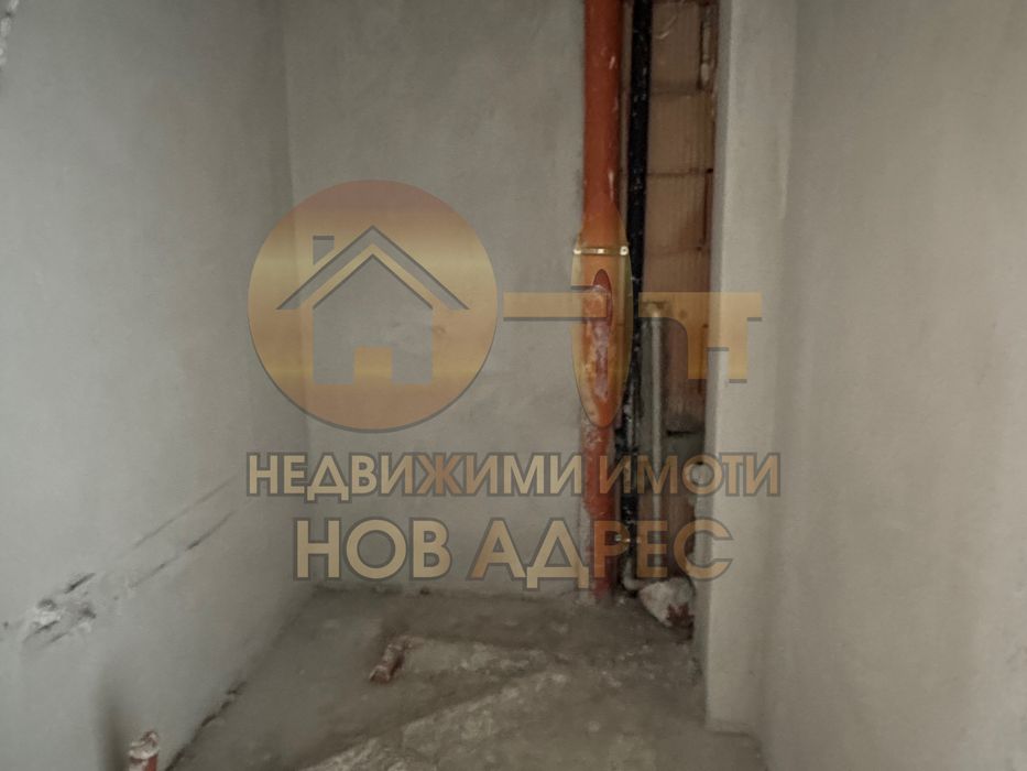 Продава се Двустаен апартамент в Търговище, Център - 56 кв.м за 1230 €/кв.м - Снимка #5