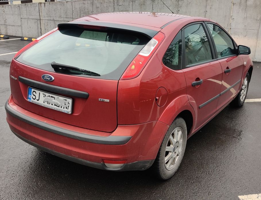 Ford Focus 2 1.6 TDCi 90 CP Aer Condiționat Pilot Automat 2x set Jante Proiectoare Consum Taxe MICI UNIC Proprietar Foarte Bine întreținut
