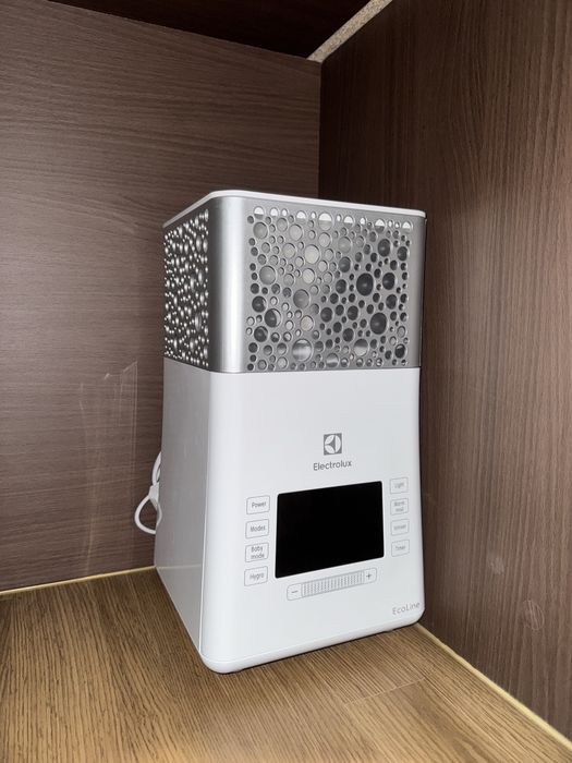 Увлажнитель воздуха Electrolux