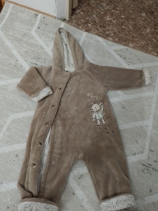 Продам детские вещи