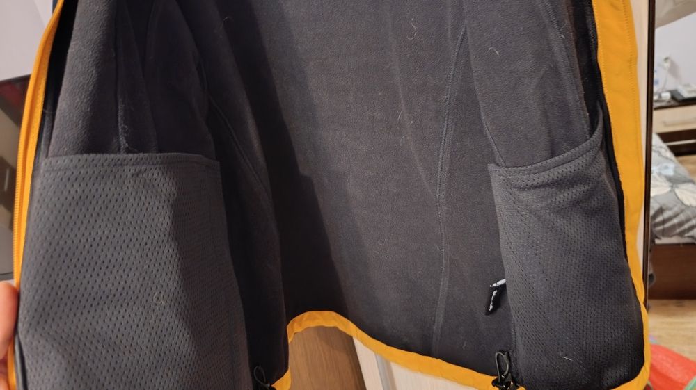 SCANIA софтшел яке