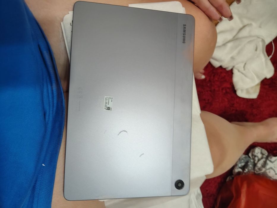 Vând tabletă Samsung