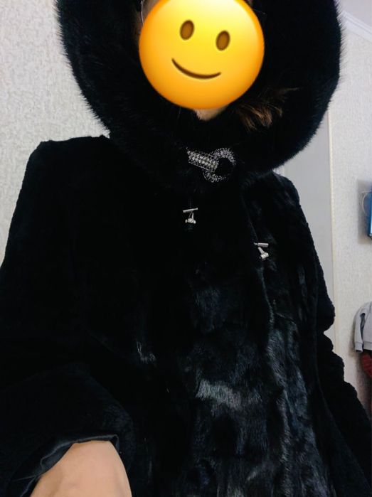 Продам мутоновую шубу
