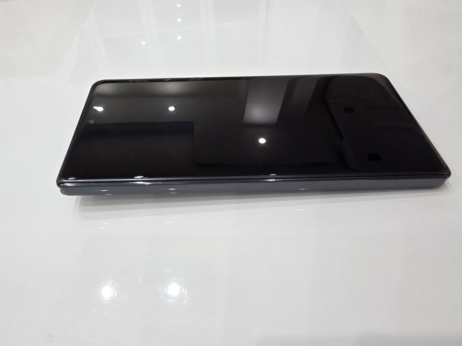 Honor Magic V3 512gb с гаранция