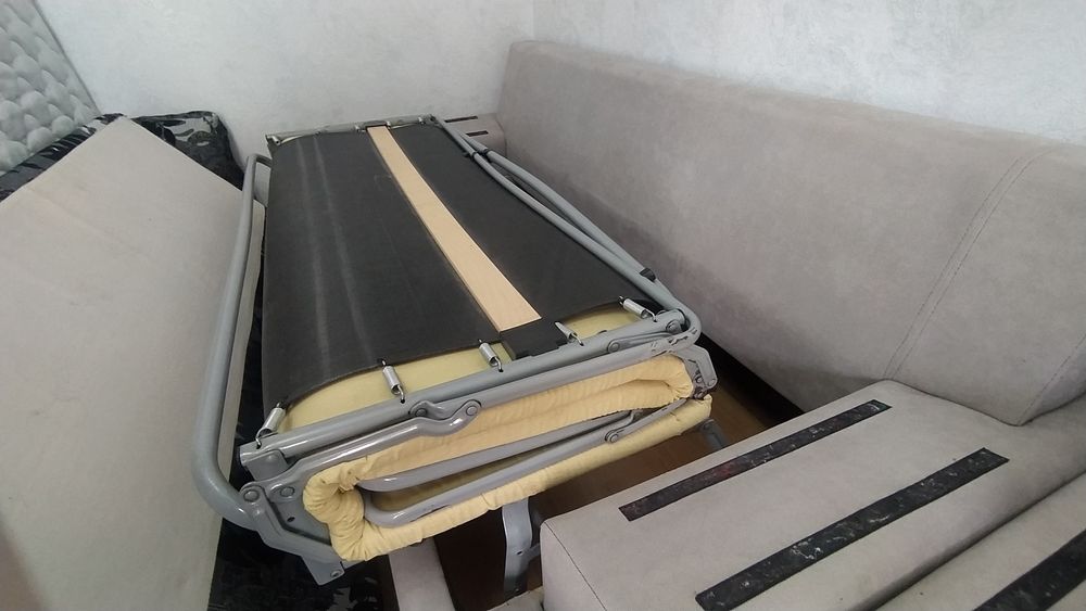 Продам диван, в хорошем состоянии