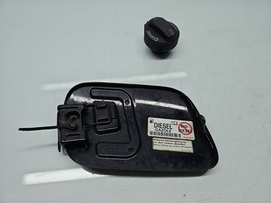 Capac rezervor Volkswagen Touareg (7LA, 7L6) [Fabr 2003-2010] R-line L