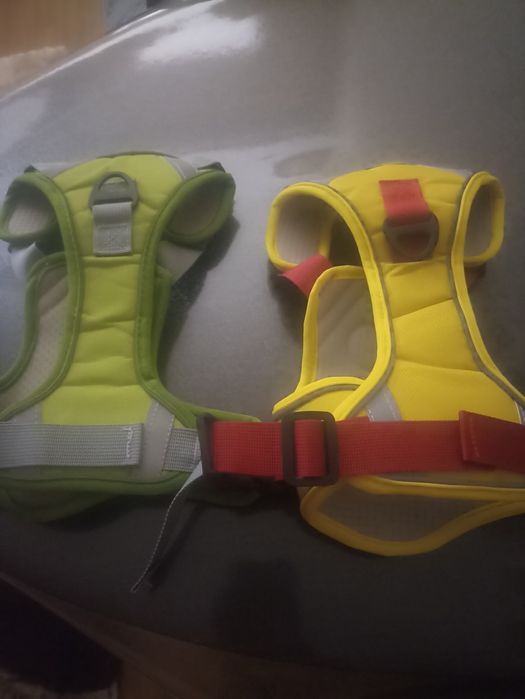 Продам шлейку для собак