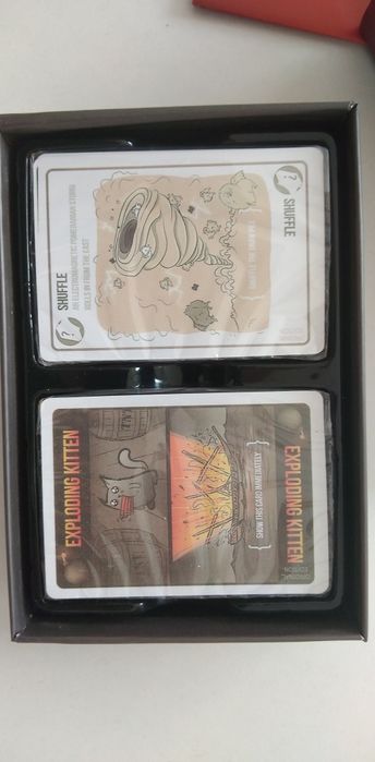 Бордова игра Exploding Kittens