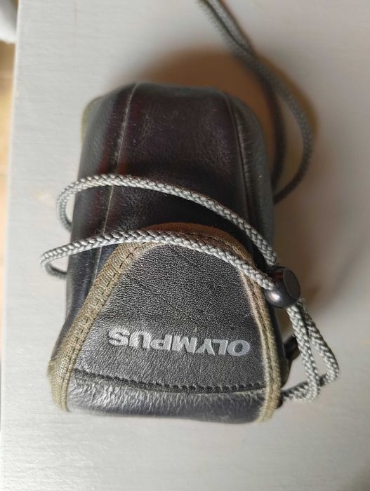 Aparat foto pe film Olympus mju II