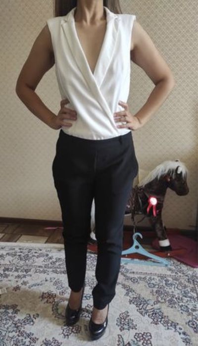 Продам комбинезон от Zara классический