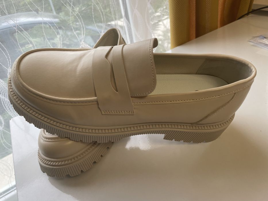 НОВИ! Дамски бежови мокасини