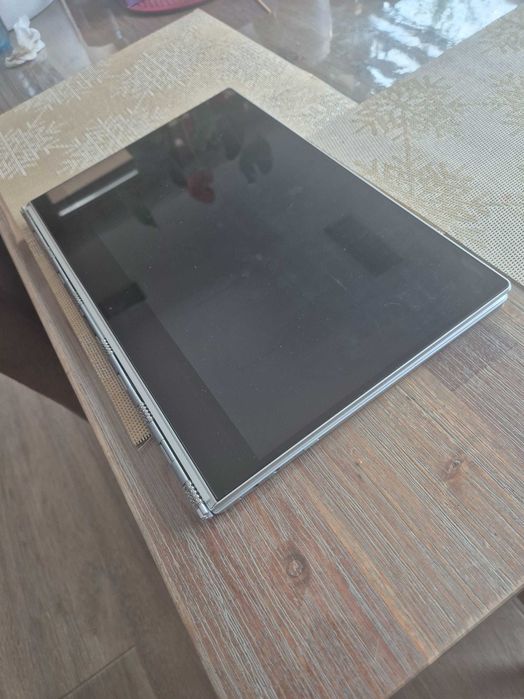 Ultrabook Premium Lenovo Yoga 910 | i7 | 8GB RAM | 512GB SSD | Aluminiu