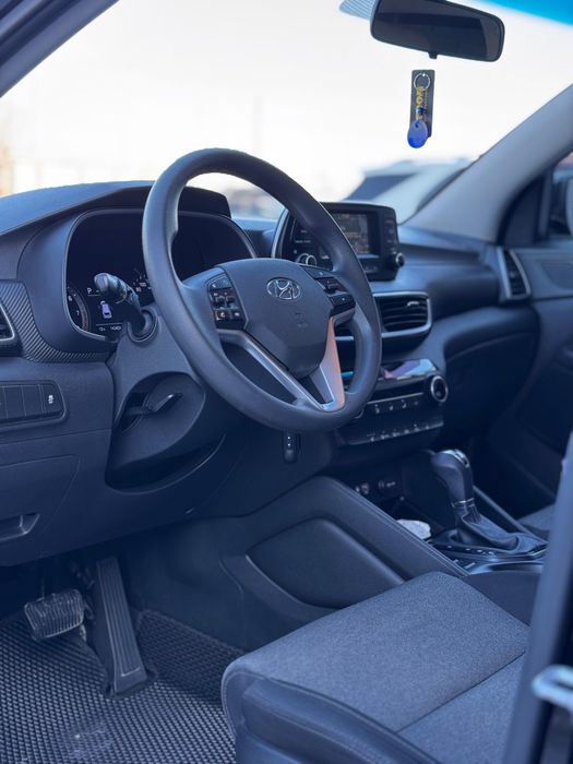Продам автомобиль Hyundai Tucson