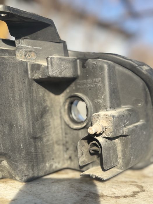 Фары Koito оригинал Suzuki SX4 2012