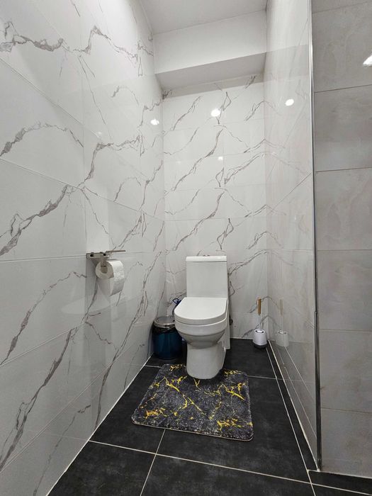 Буюк Ипак Йули. 2/9/10. Новостройка Silk Road.