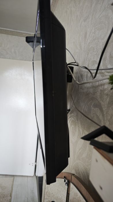 Телевизор jvc 32 инча