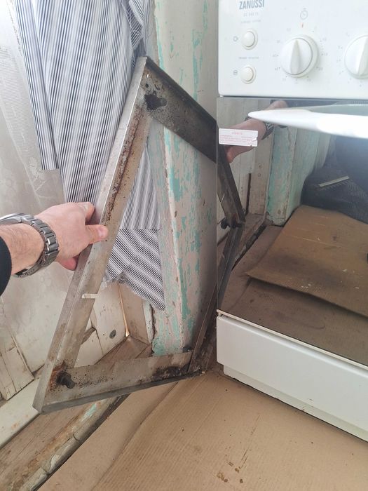 Aragaz Zanussi, cu inaltator