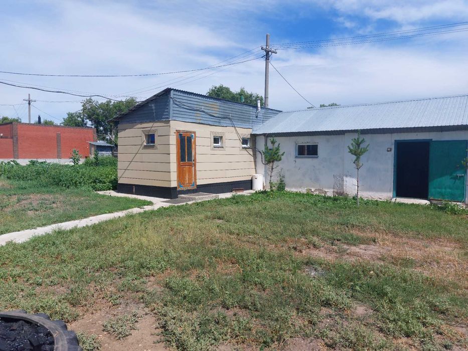 Дом двухэтажный со всеми удобствами