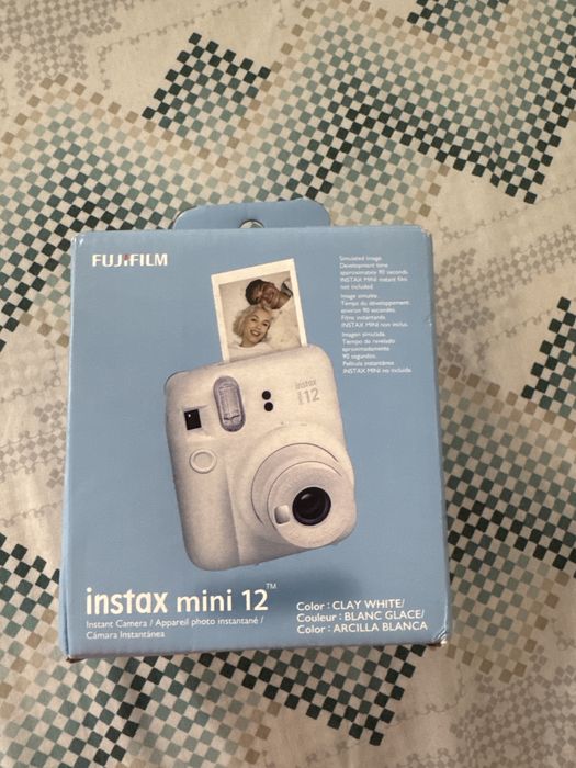 Instax mini 12.
