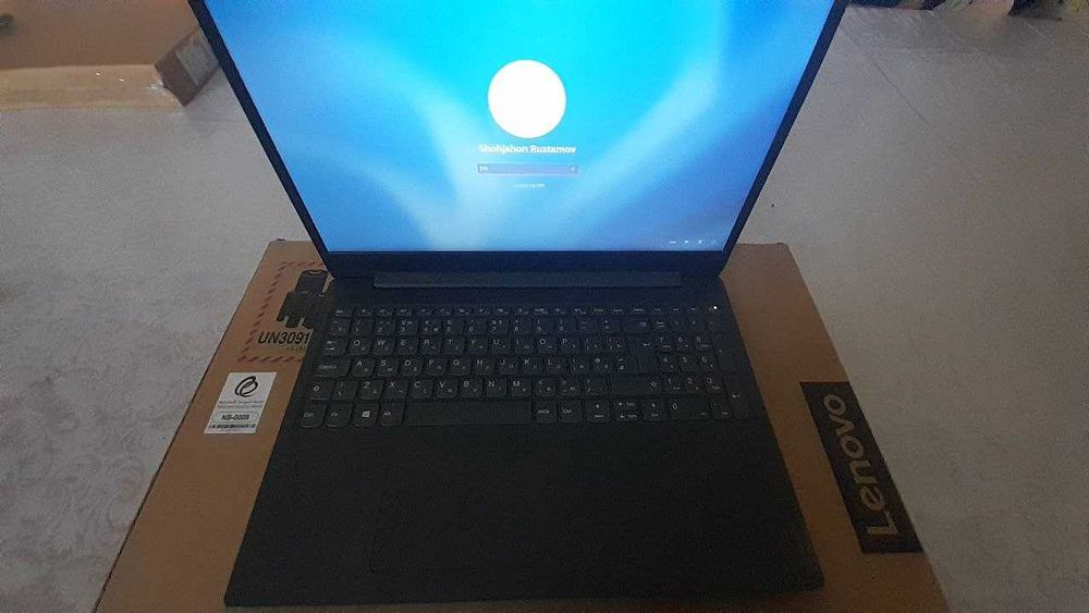 Lenovo v15-ada 16/1TB