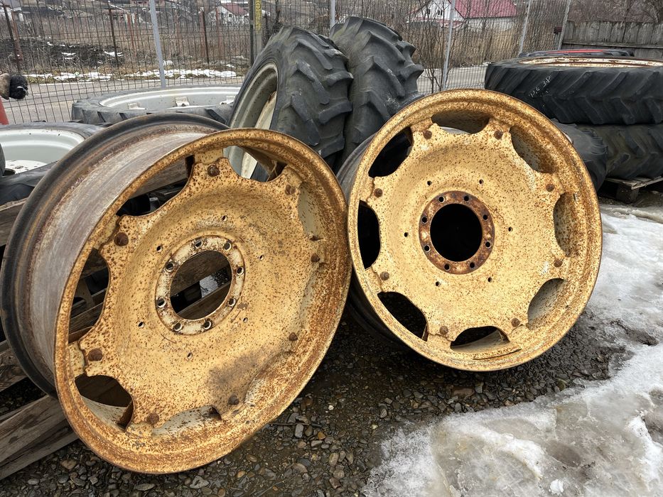 Jante R36  pentru tractor  - 13.6 -R36