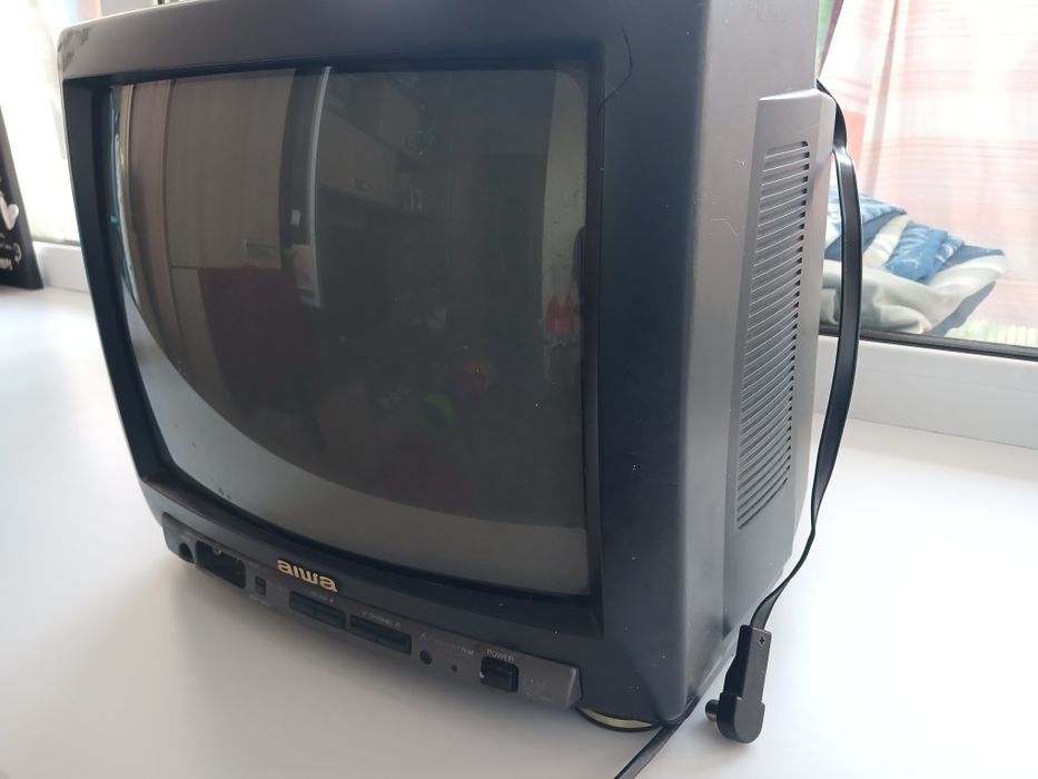 Телевизор Aiwa б/у