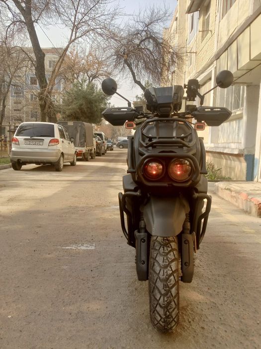 TANK skuter original sotiladi