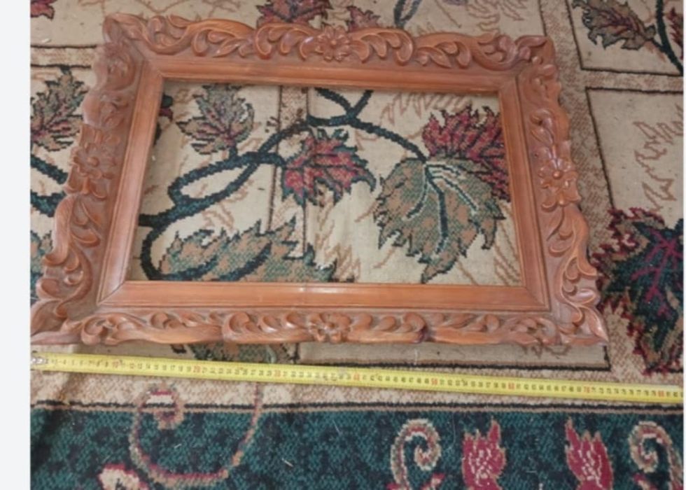 Rama tablou,sculptată