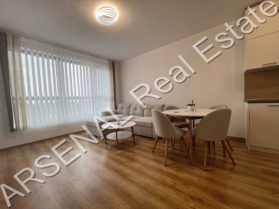 Дава се под наем Двустаен апартамент в София, Център - 62 кв.м за 650 € - Снимка #2