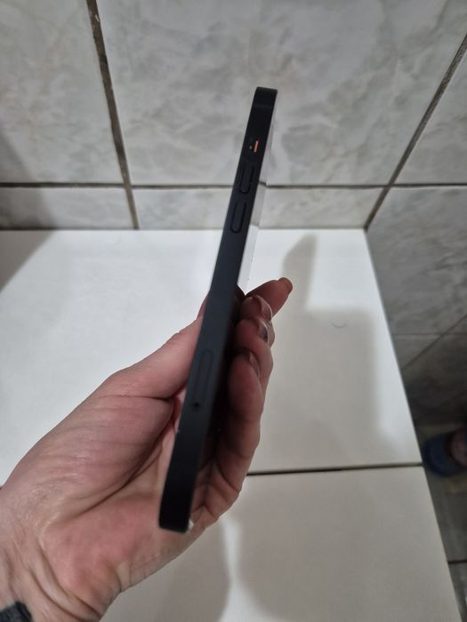 Vand Iphone 13 128gb