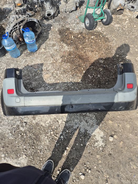 Оригинална задна броня Рено Сценик 2  2003- 2009г