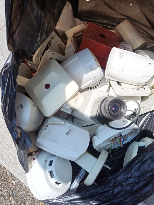 Пожарни датчици.Камери