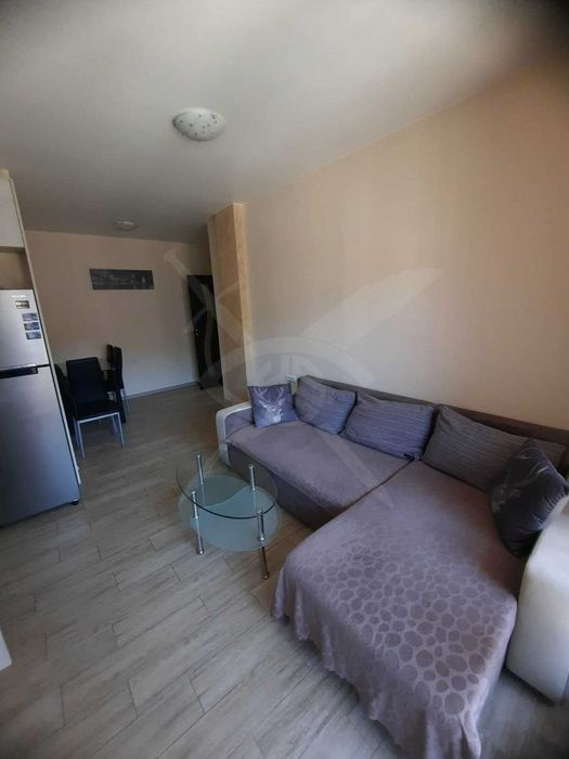 Продава се Тристаен апартамент в Пловдив, Южен - 70 кв.м за 1170 €/кв.м - Снимка #2