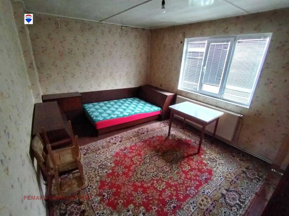 Продава се Къща в Русе, Тракцията - 37 кв.м за 441 €/кв.м - Снимка #2