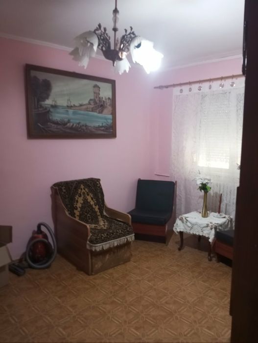 Apartament de inchiriat — fotografia 1