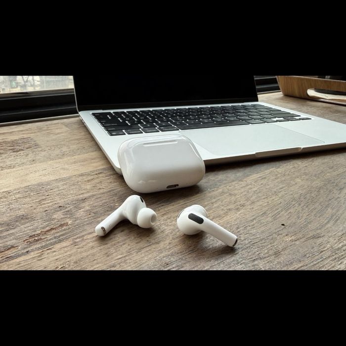 Apple AirPods Pro 3 | Оригинал | Б/У | Отличное состояние