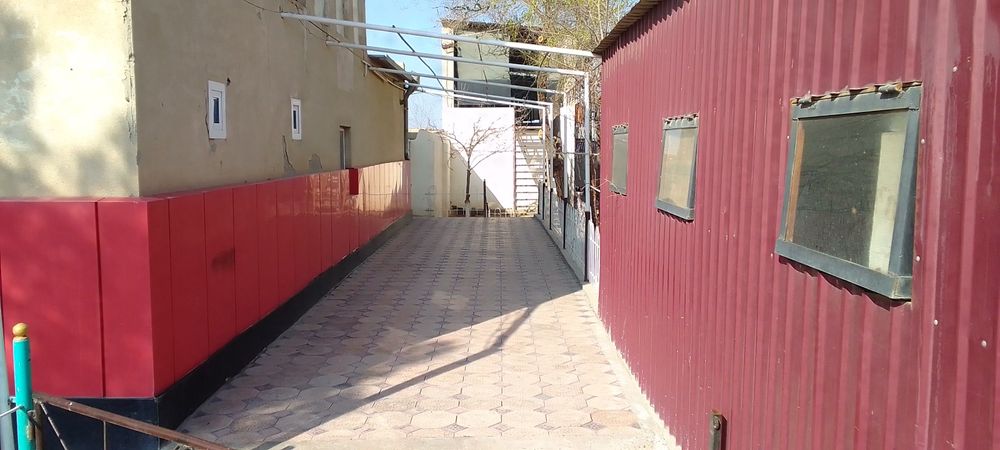 Бино сотилади еки ижарага берилади