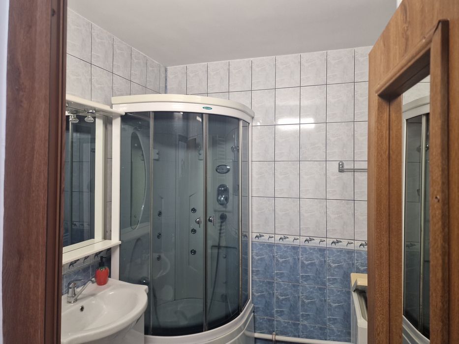 AP 1 CAM,etaj3, decomandat, la cheie, 42 mp,pod, boxa ,bloc nou