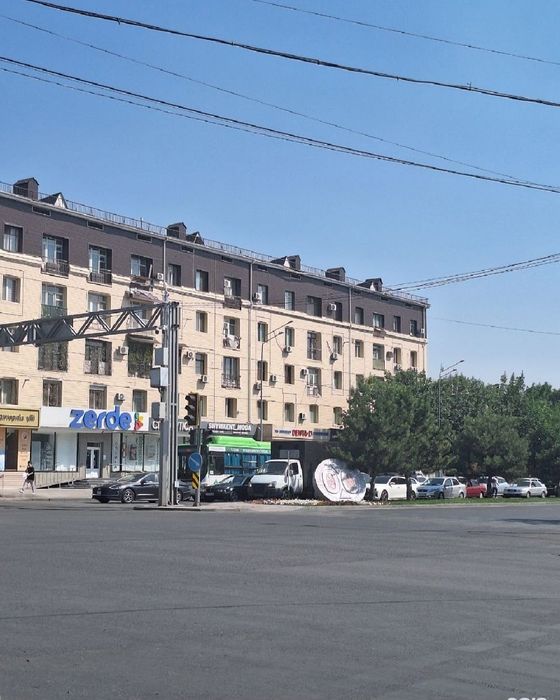 Центре 3х комнатная квартира Республика Огонёк