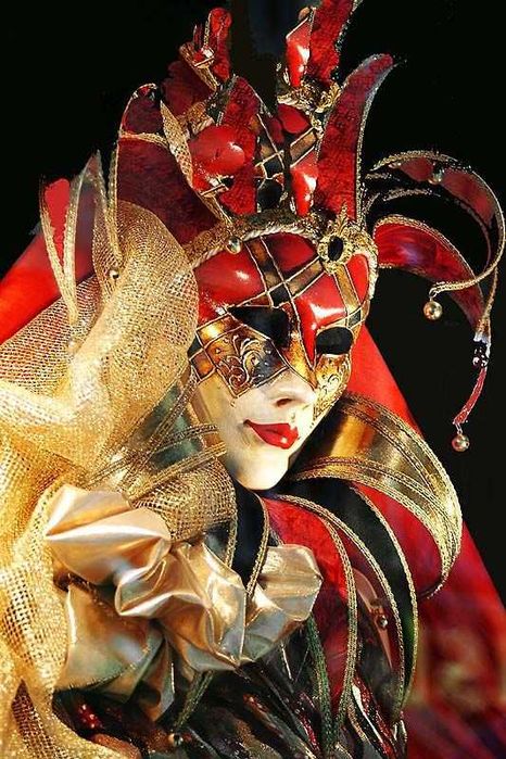 Венецианская маска карнавал