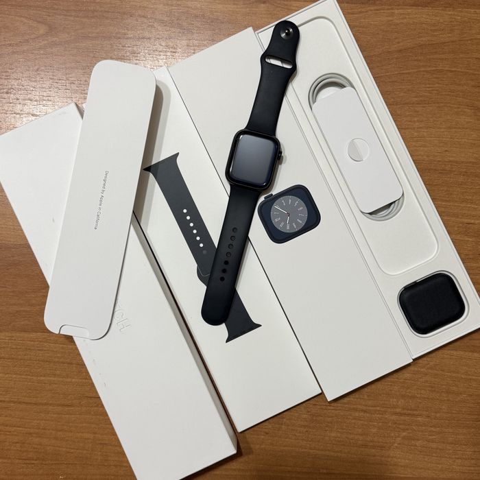 Смарт-часы Apple Watch Series 8 45 мм Aluminum черный