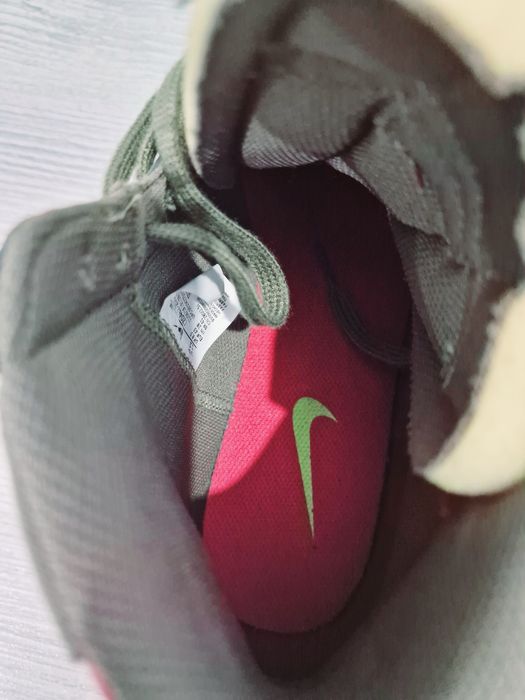Adidasi  Nike , marimea 42