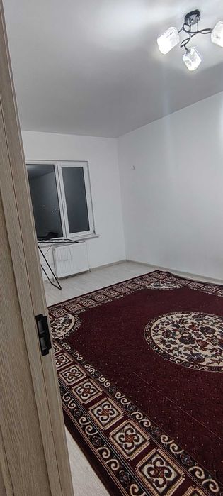 Kvartira arenda novostroyka chimgan masjid oldida srochna!