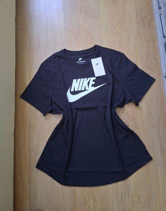 Tricou nike femei nou cu eticheta