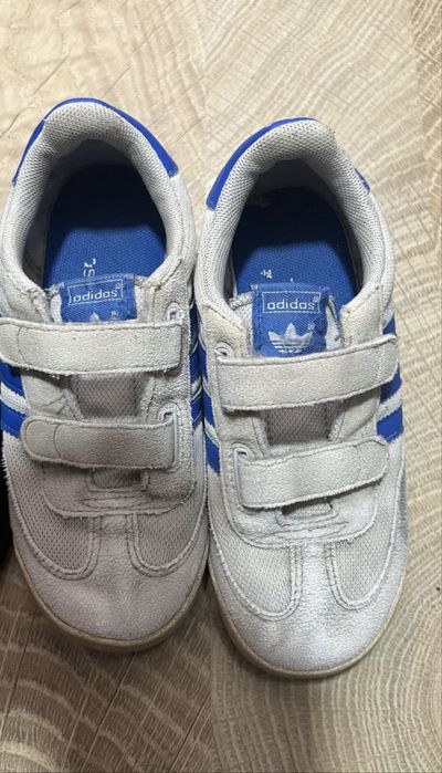 Incaltaminte Adidas mar 27